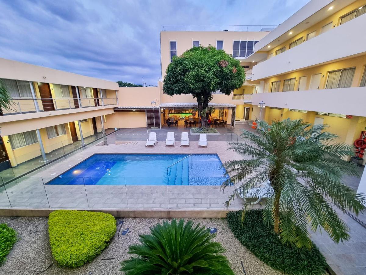 Hotel Arizona Suites Cucuta Bagian luar foto