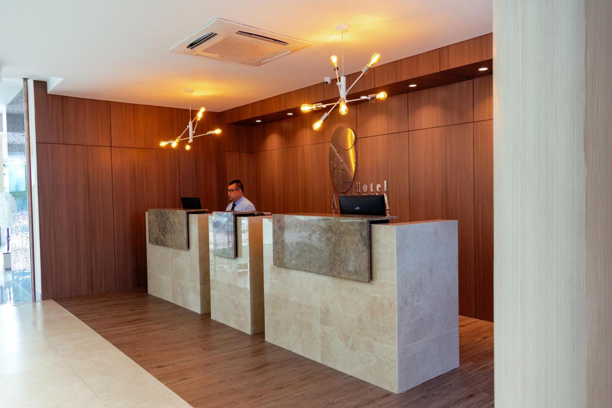 Hotel Arizona Suites Cucuta Bagian luar foto